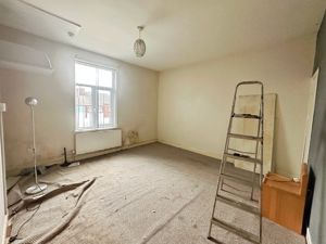 Master Bedroom- click for photo gallery